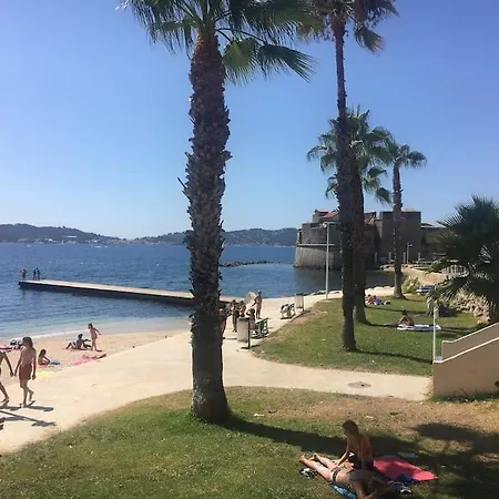 شقة De Charme Face A La Plage.