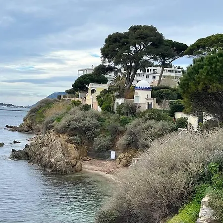 De Charme Face A La Plage. Appartement Toulon